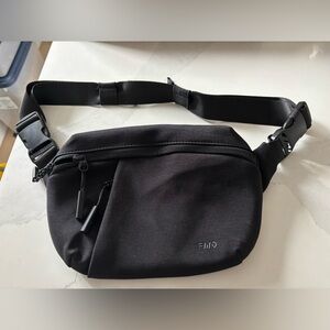 FWD On The Go Hip Pack